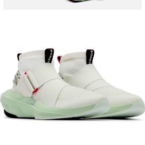 Sorel Explorer Mid Sneakers